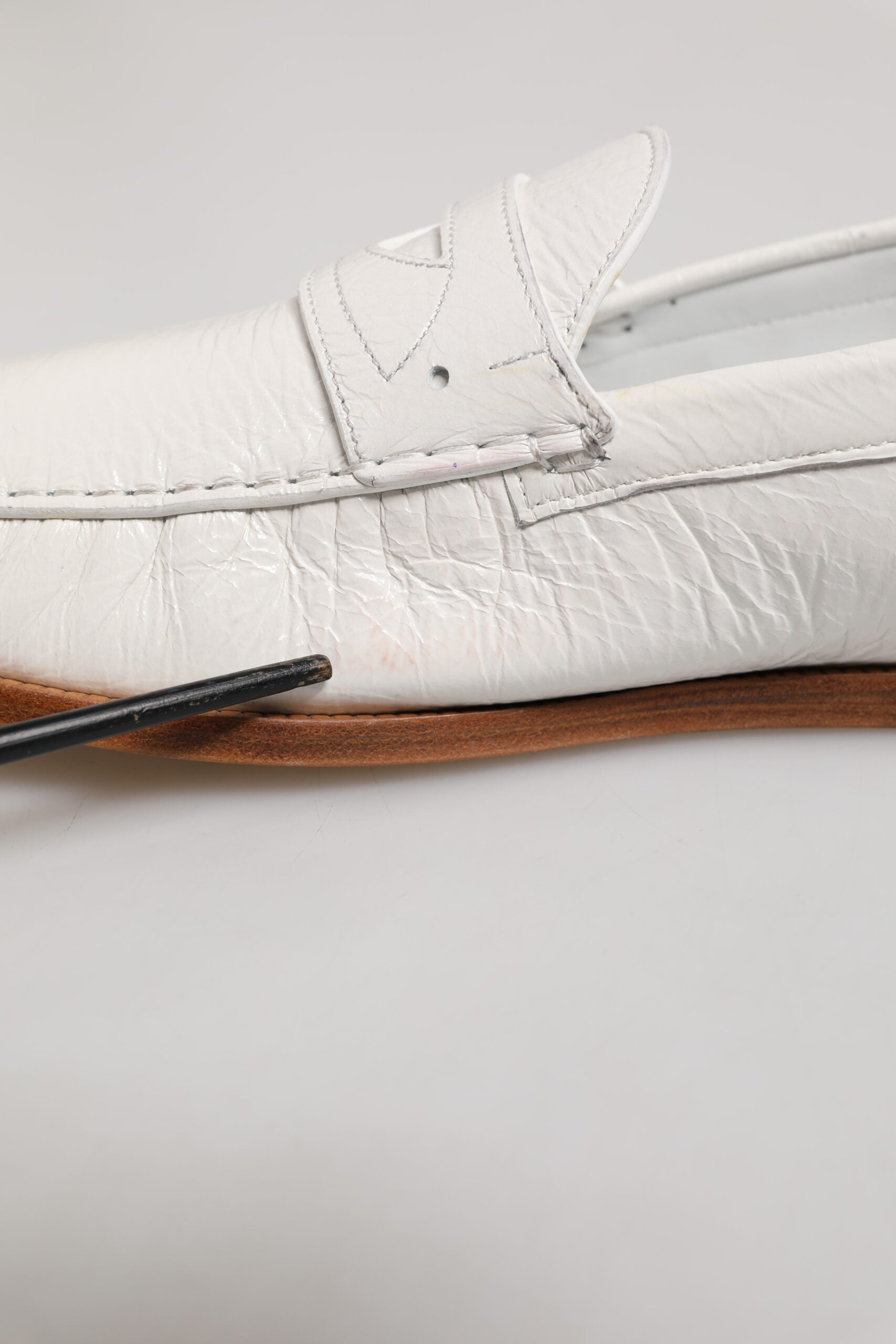 White Leather Loafers Moccasins Slip On Shoes