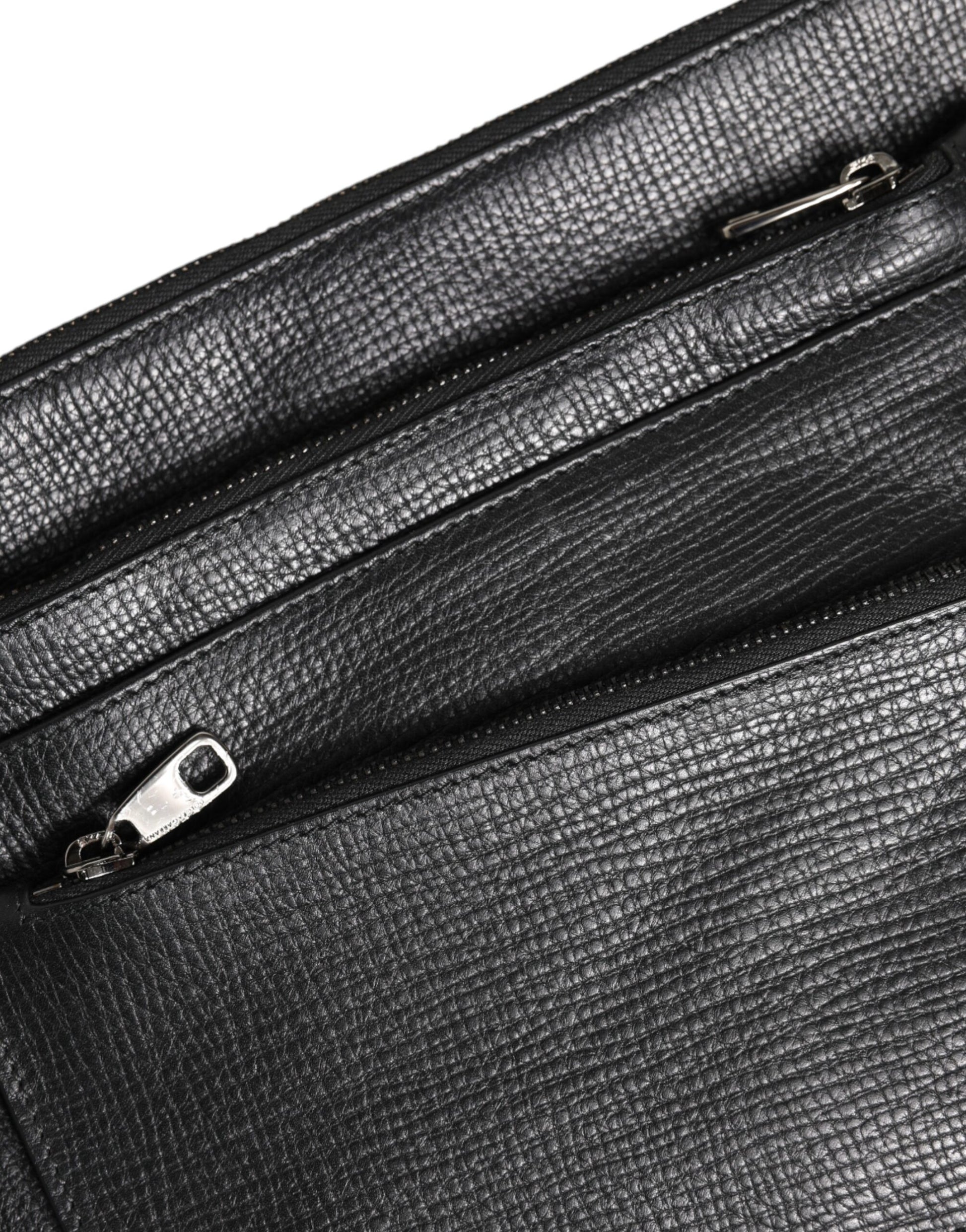 Black Palmellato Leather Logo Plaque Shoulder Borse Bag